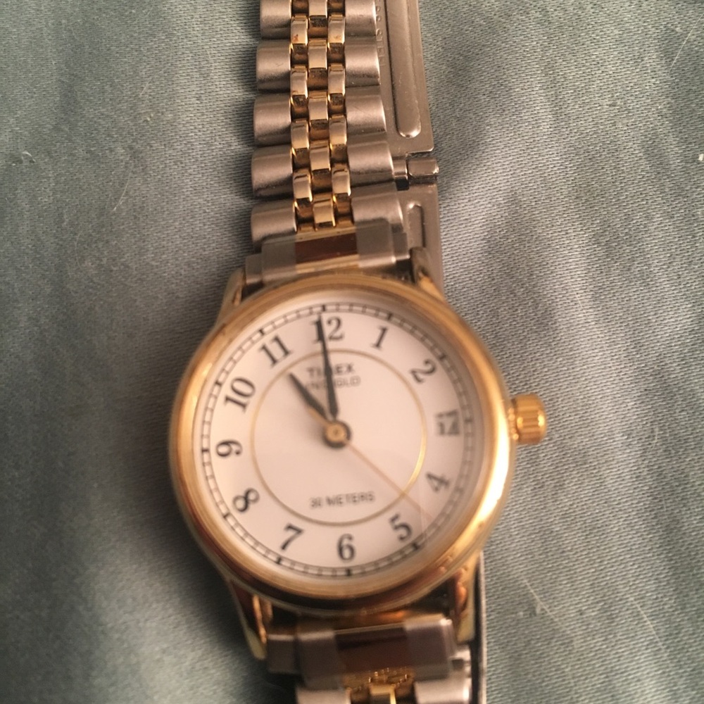 Watch - Picture 2 of 2